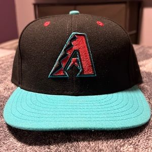 AZ diamondback fitted hat
